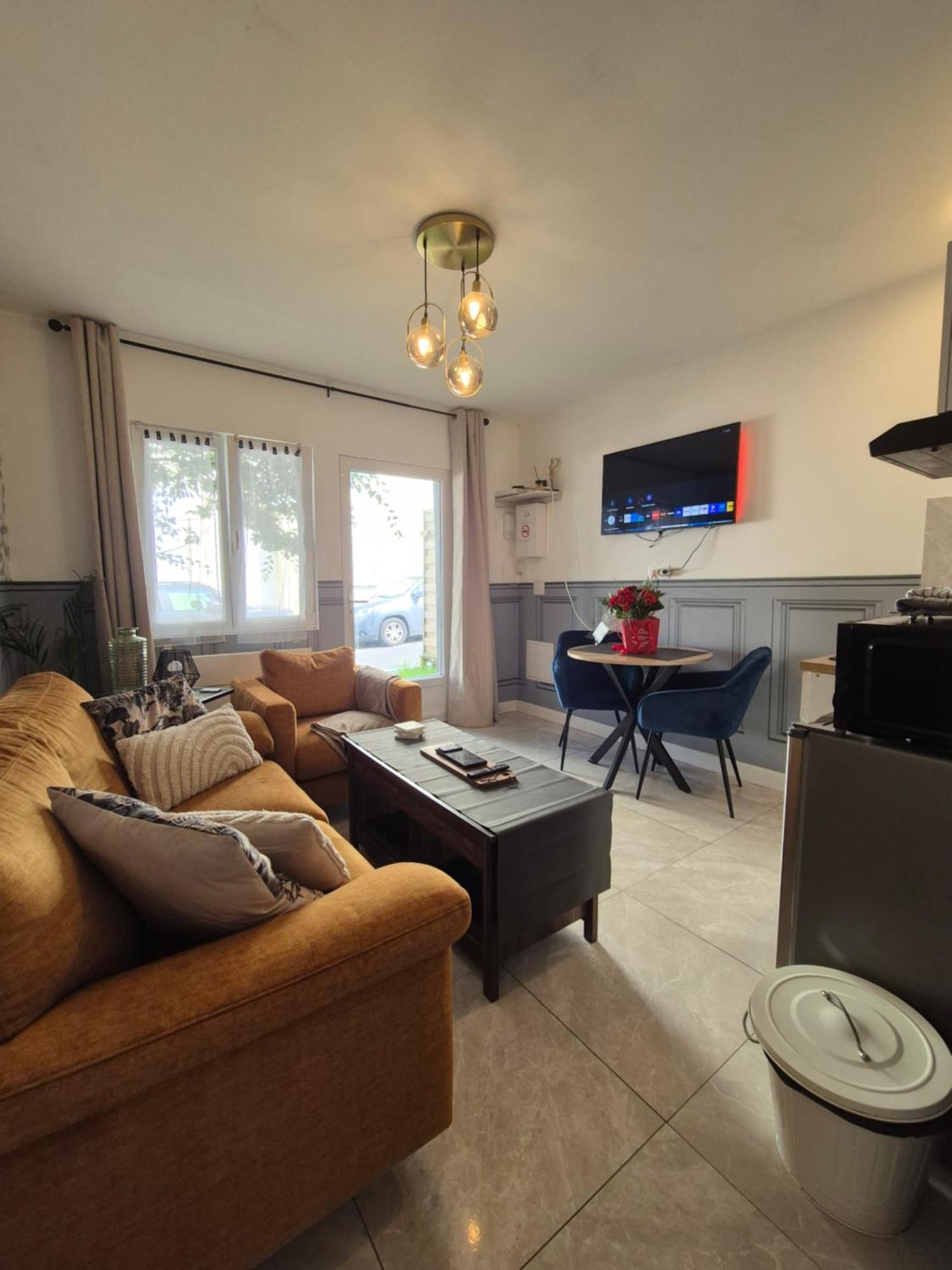 Le Nid Douillet Calme Proche Du Centre Parking Video Projecteur Apartment Brest Exterior photo